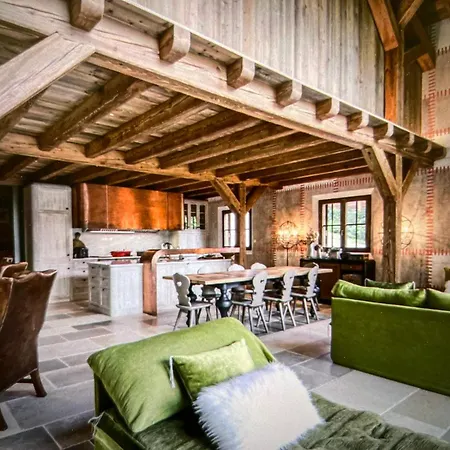 New Luxury Chalet Ami Near Slopes By Nest Holiday home *